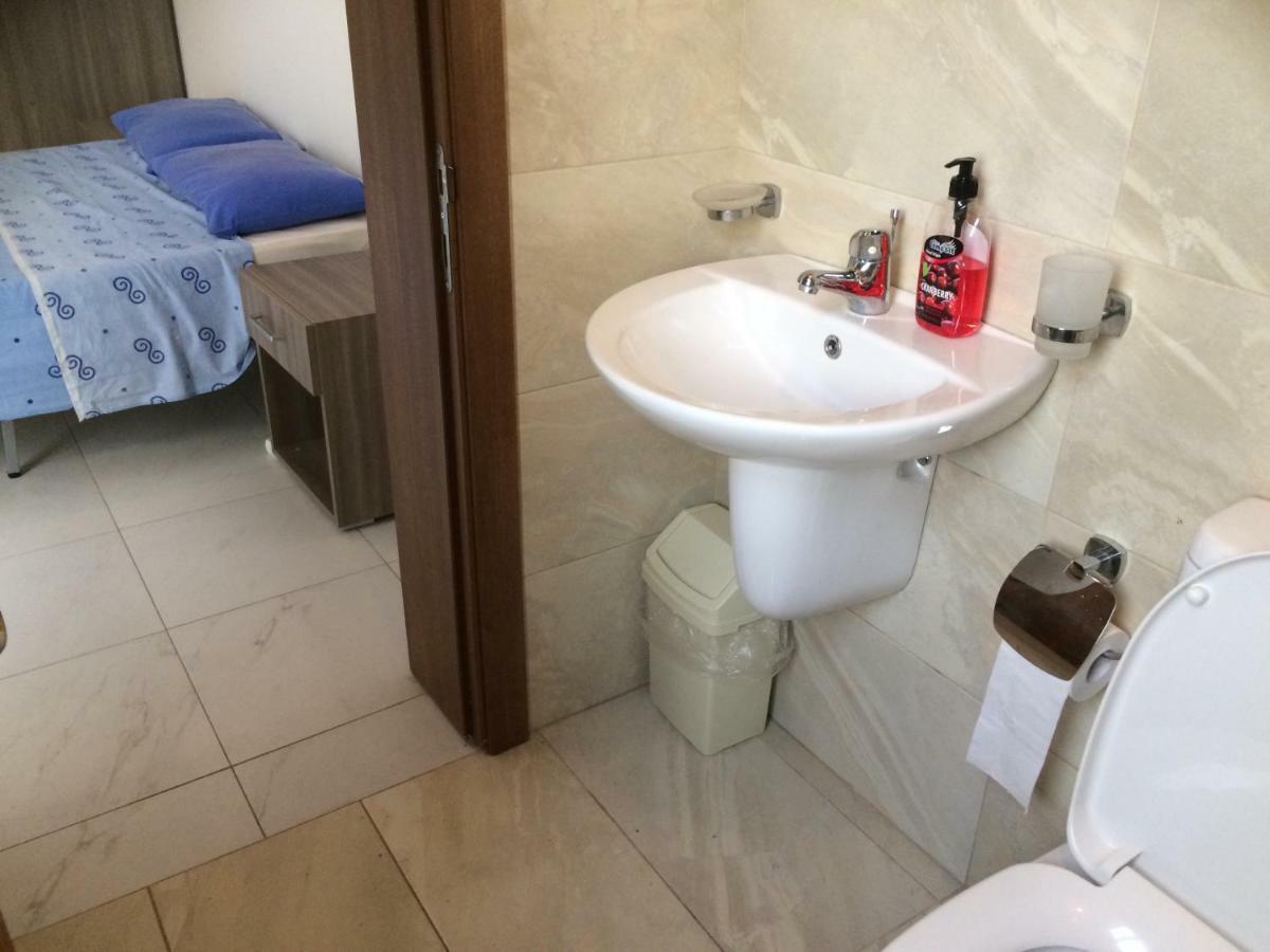 Seafront Apartment Between Valletta And Sliema Мсида Екстериор снимка